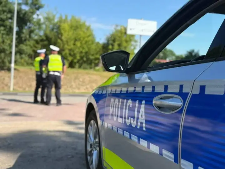 53-latek zatrzymany za przekroczenie prędkości. Miał sądowy zakaz prowadzenia pojazdów bez blokady alkoholowej