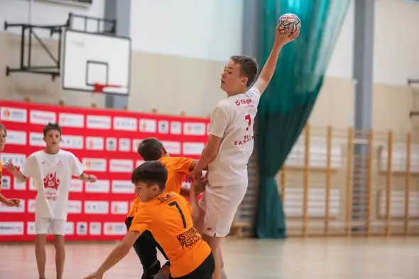 Uczniowie z Zambrowa w czołówce Piaseczno Cup 2026